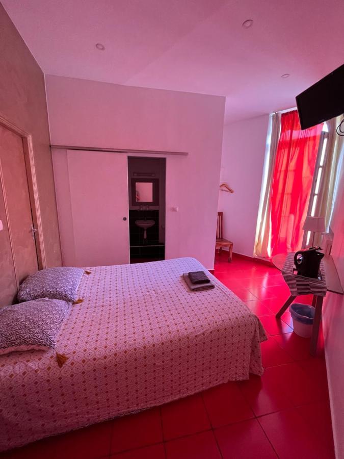 Hotel California Beziers Bagian luar foto